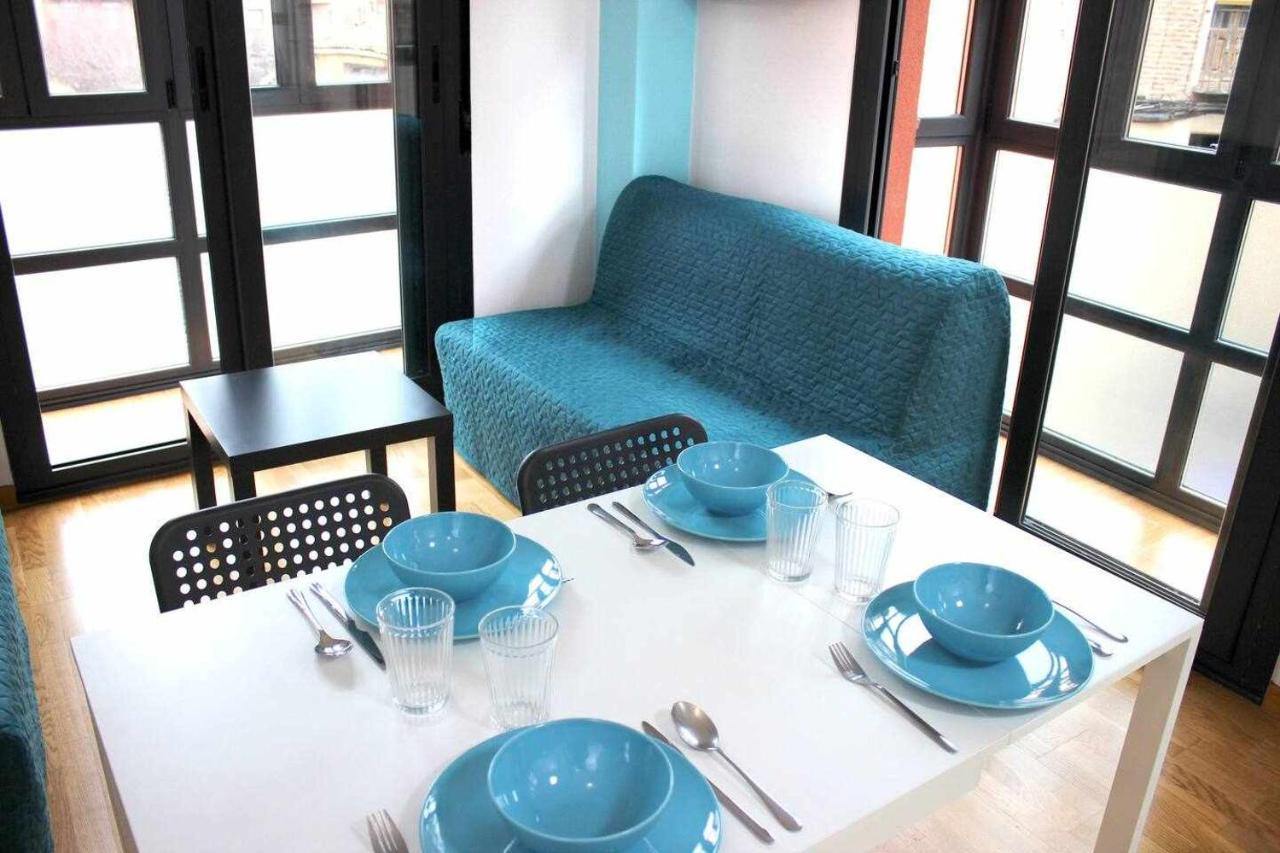Apartamento Mas Centrico Del Humedo Desayuno Leon Bagian luar foto
