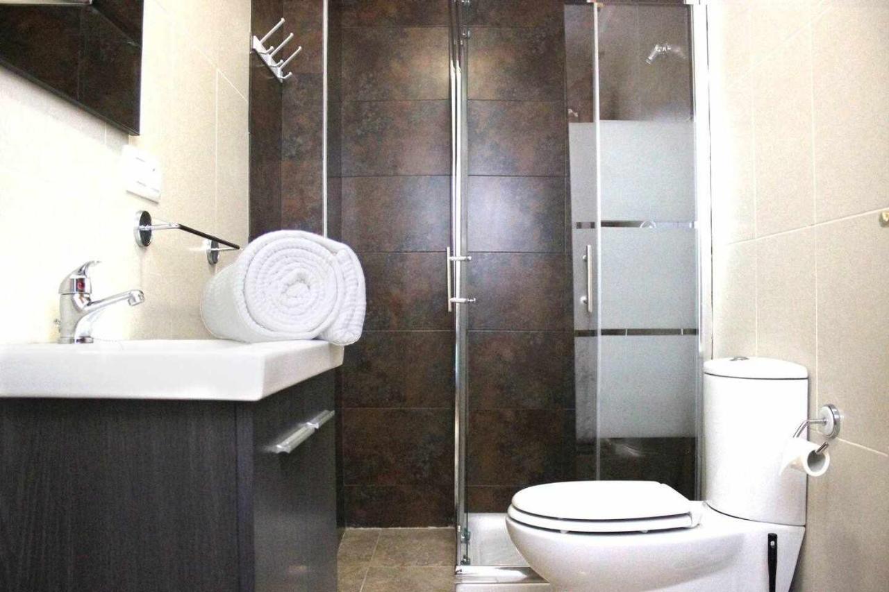 Apartamento Mas Centrico Del Humedo Desayuno Leon Bagian luar foto